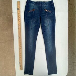 Hydraulic Emma Super Skinny Jeans size 4 27 zipper detail pull on seam Jean
